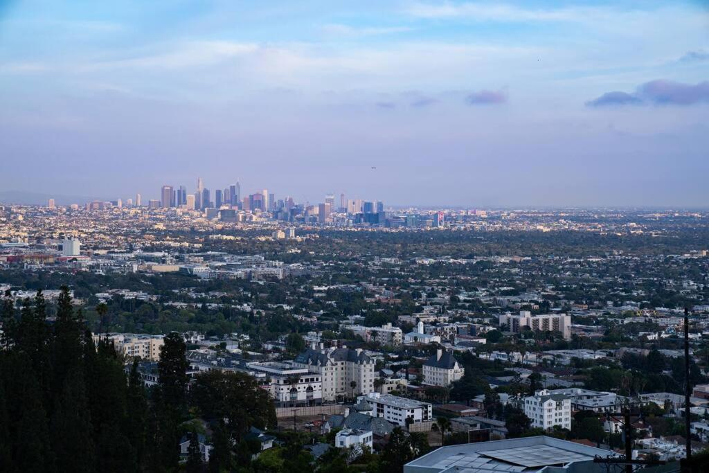 Hollywood Hills Luxe Escape Villa *
