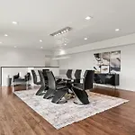 Hollywood Hills Luxe Escape