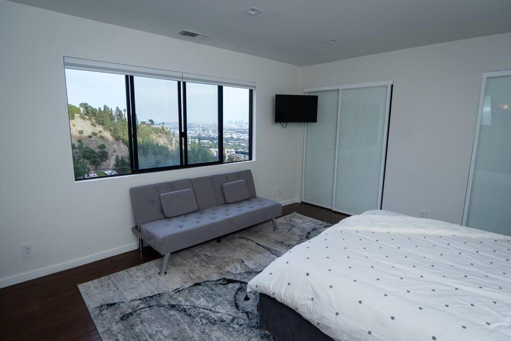 Hollywood Hills Luxe Escape * Los Angeles