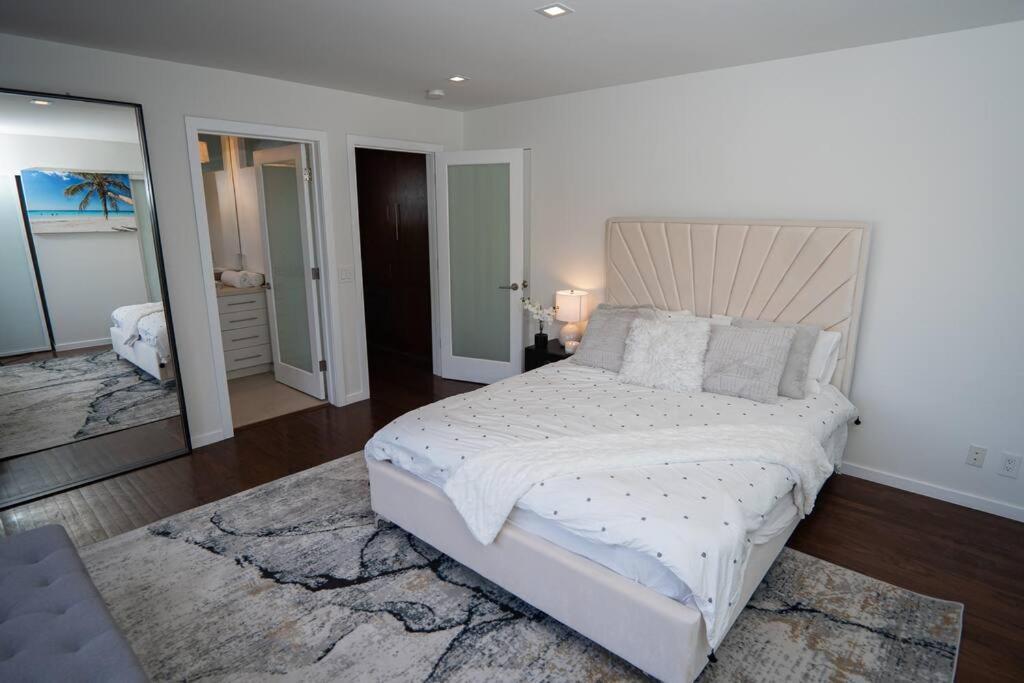 Hollywood Hills Luxe Escape Villa Los Angeles
