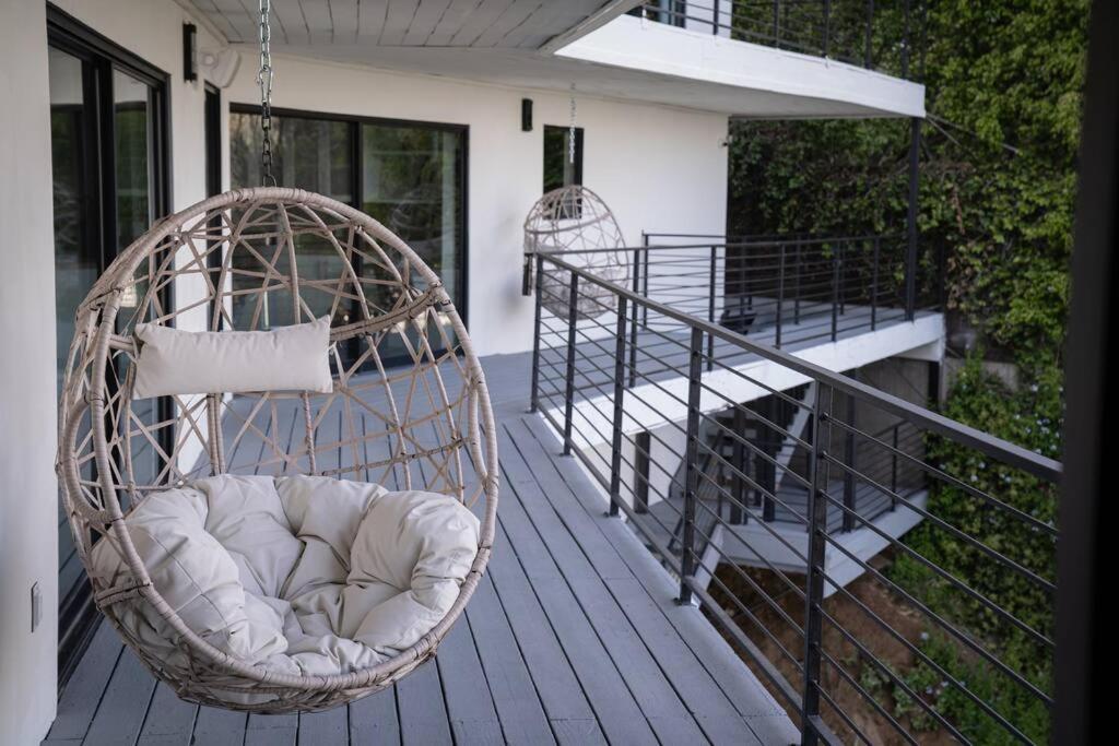 Hollywood Hills Luxe Escape Villa